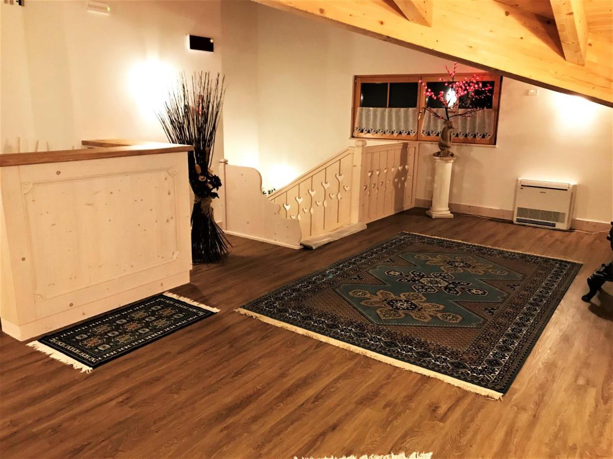 Millennium Stube Locazione Turistica Bed and Breakfast Zovencedo Exteriör bild